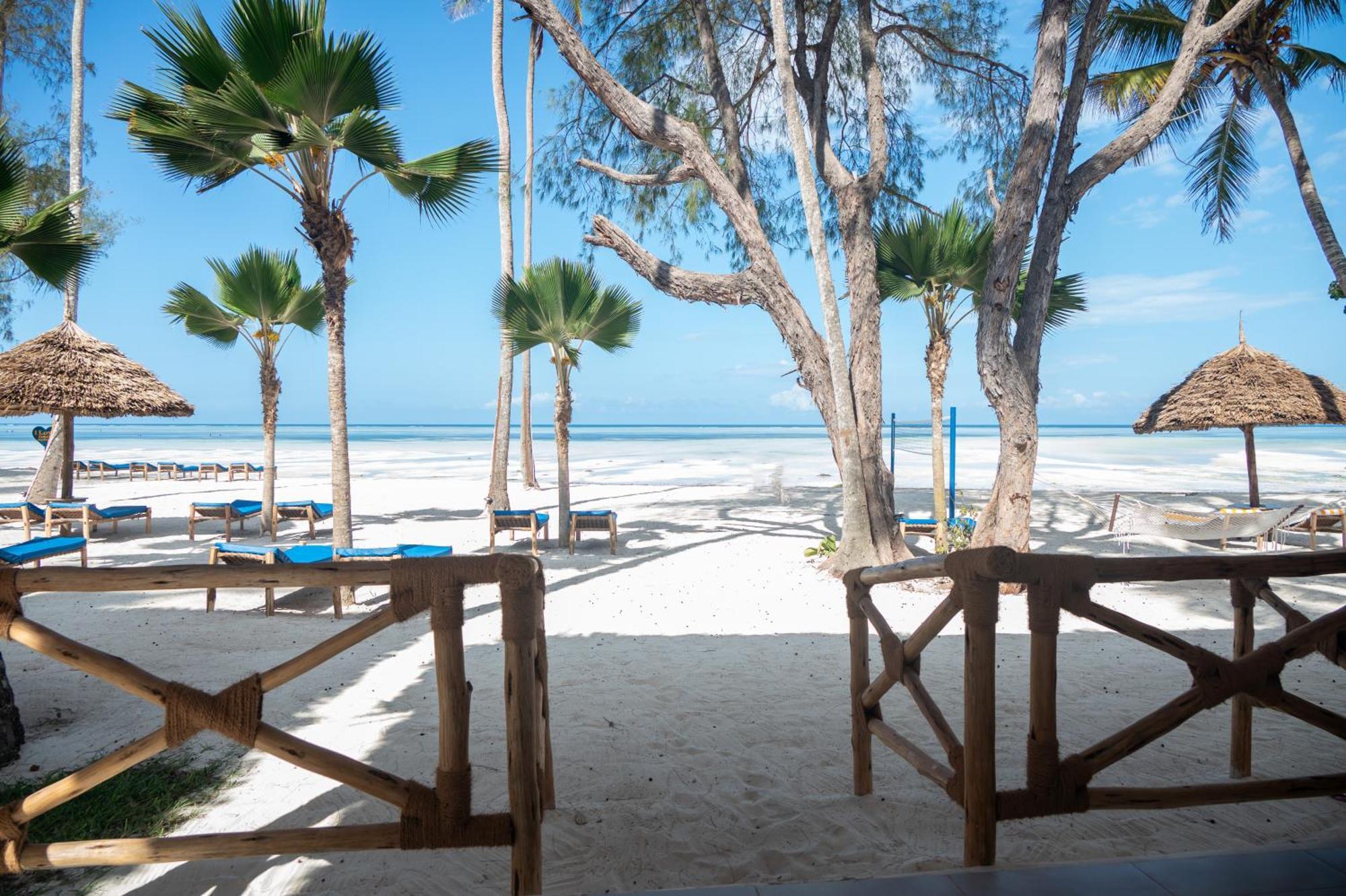 Royal Mandarin Hotel & Resort 普瓦尼梅查恩加尼 外观 照片
