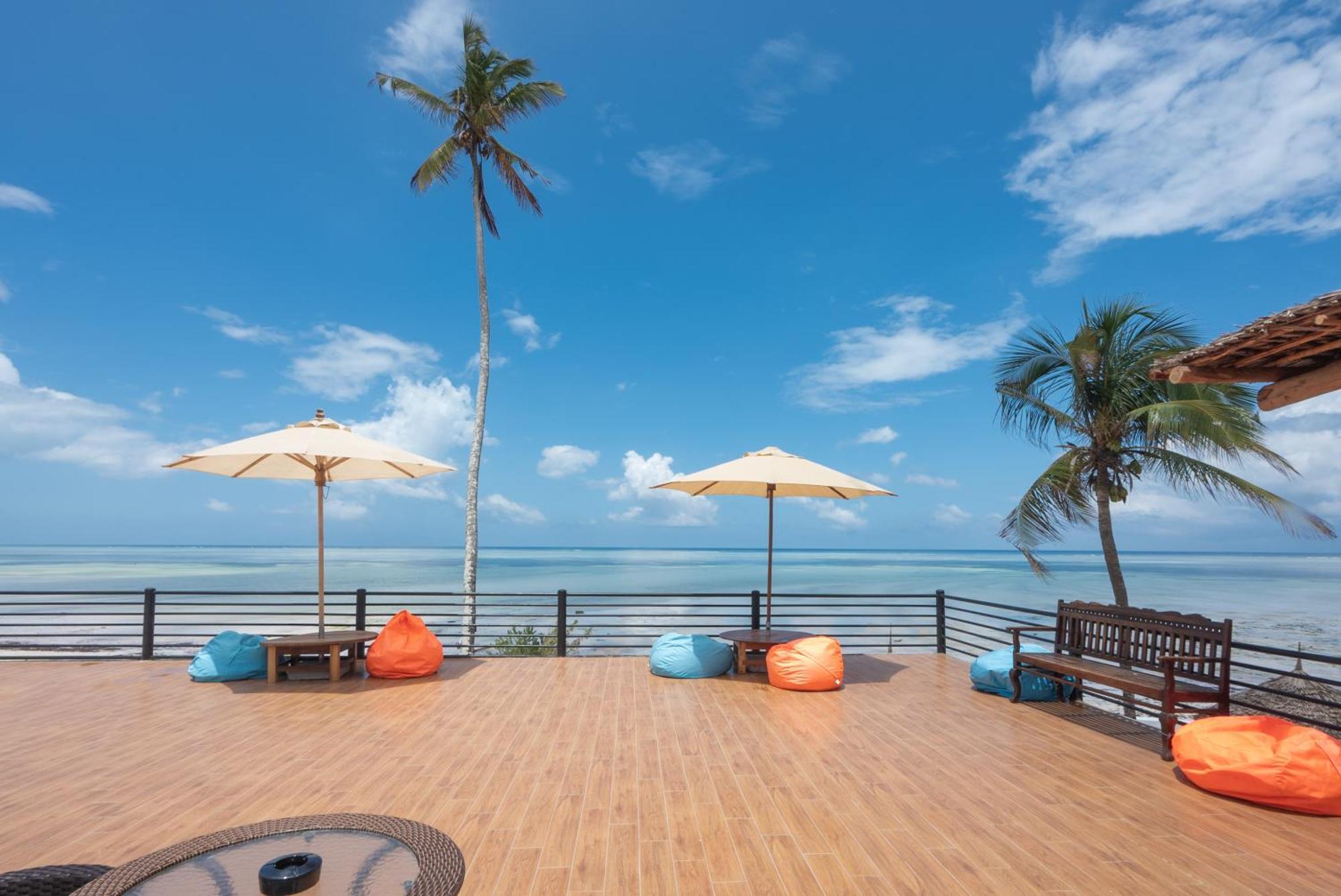 Royal Mandarin Hotel & Resort 普瓦尼梅查恩加尼 外观 照片